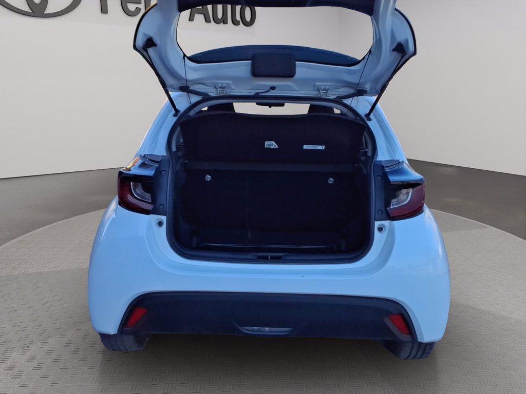 TOYOTA Yaris 1.0 active del 2023