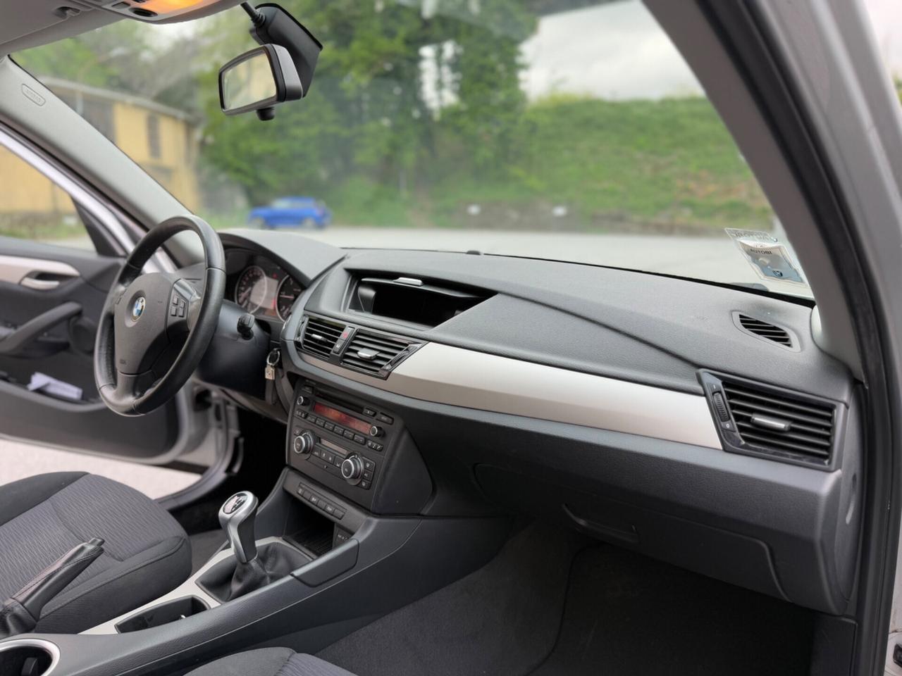 Bmw X1 sDrive18d 2015 Pronta consegna