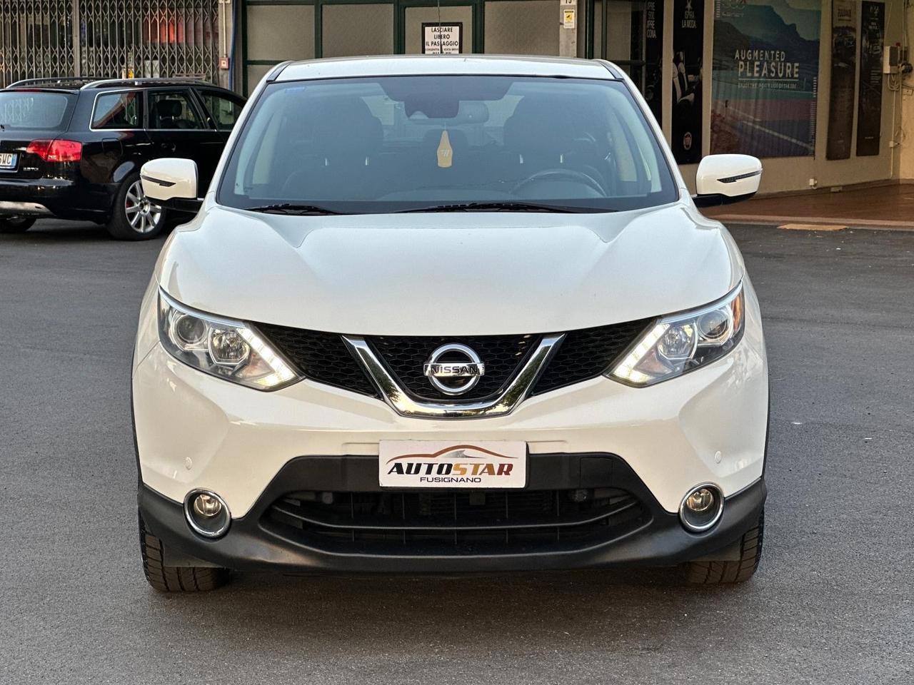 Nissan Qashqai 1.6 dCi 2WD Tekna 2015