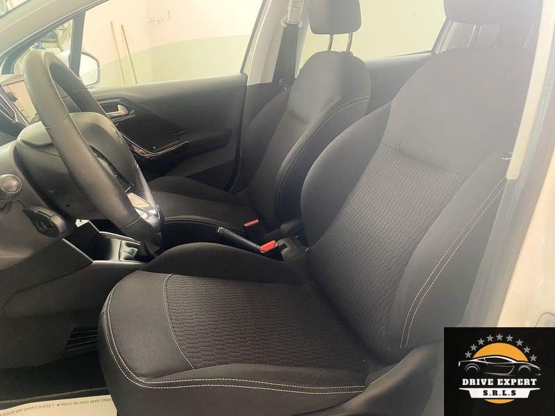 Peugeot 208 Allure PureTech 82cv