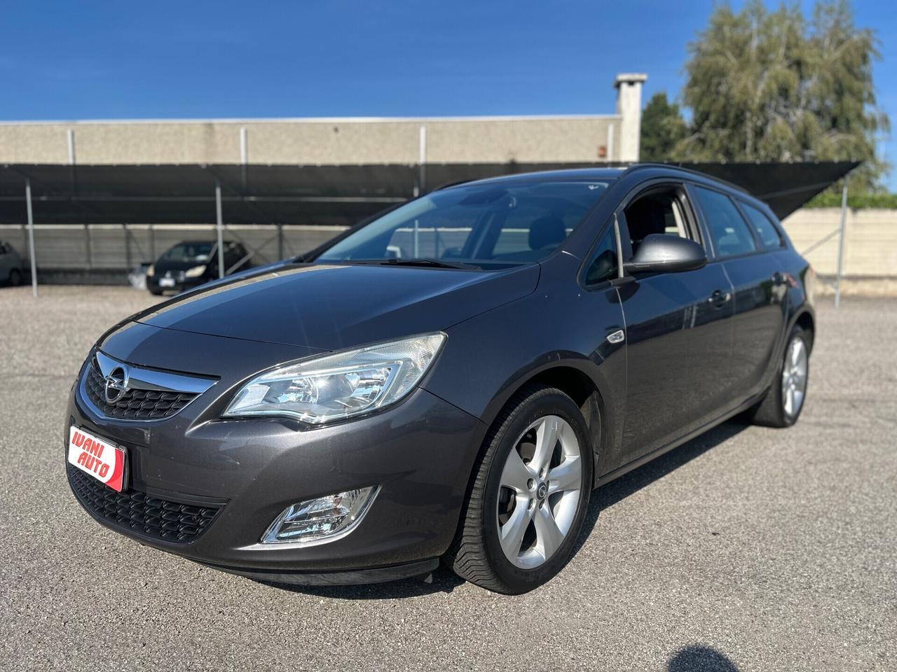 Opel Astra 1.4 140CV Sports Tourer