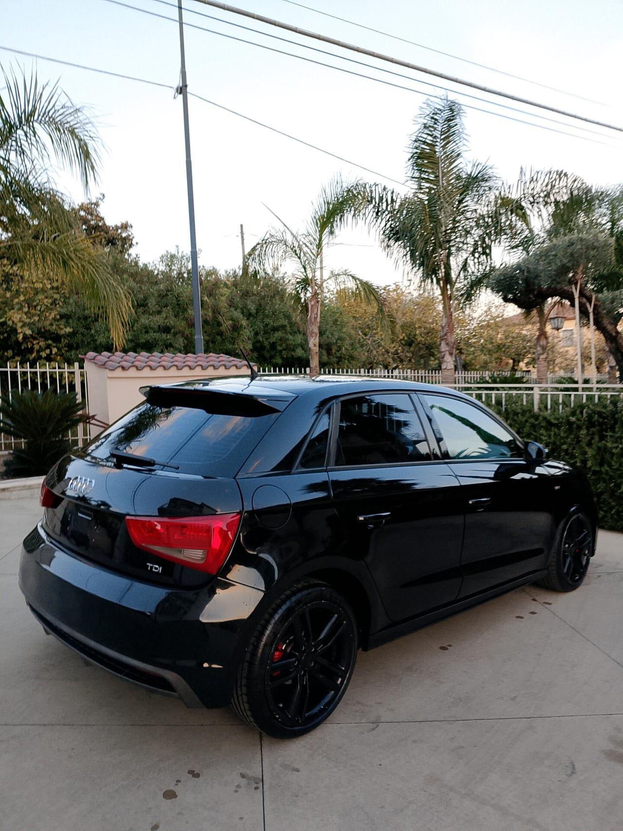 Audi A1 SPB 1.6 TDI 105 CV Attraction