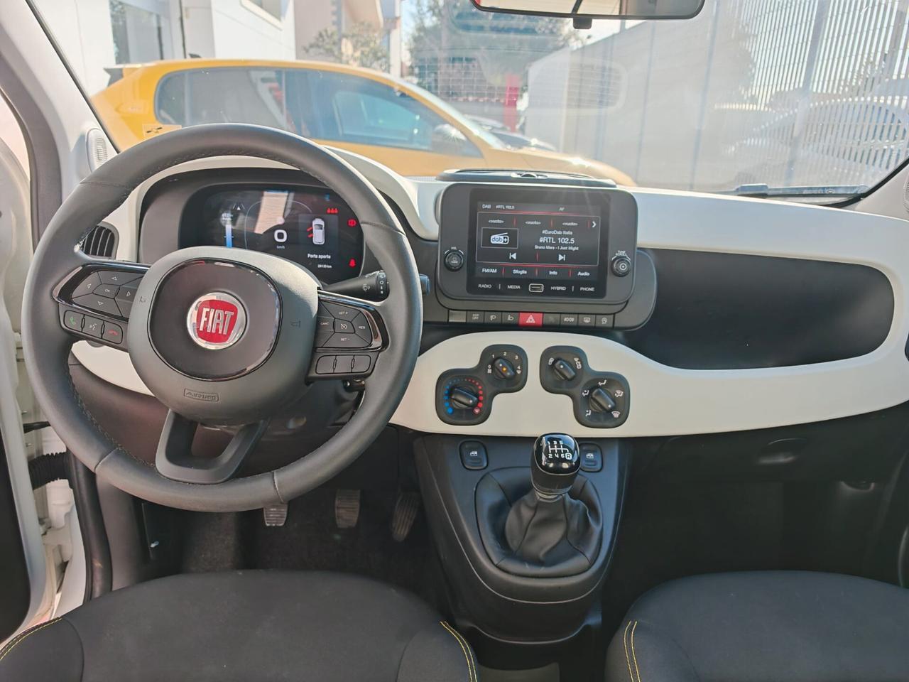 Fiat Panda 1.0 FireFly S&S Hybrid Pandina