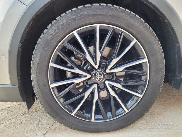 Toyota C-HR hybrid e-cvt lounge