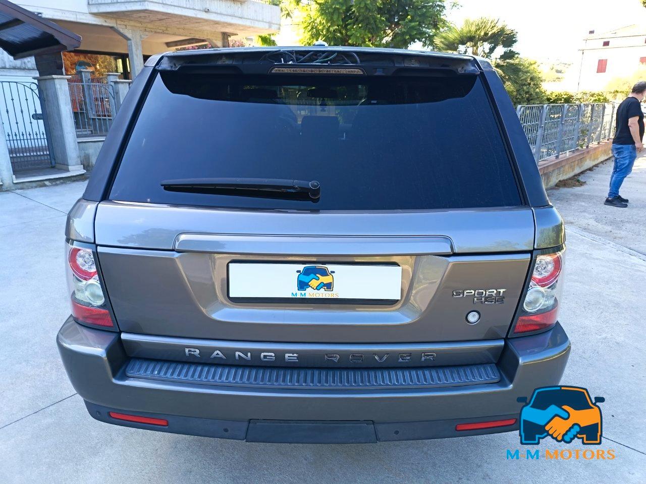 Land Rover Range Rover Sport 3.0 tdV6 SE auto