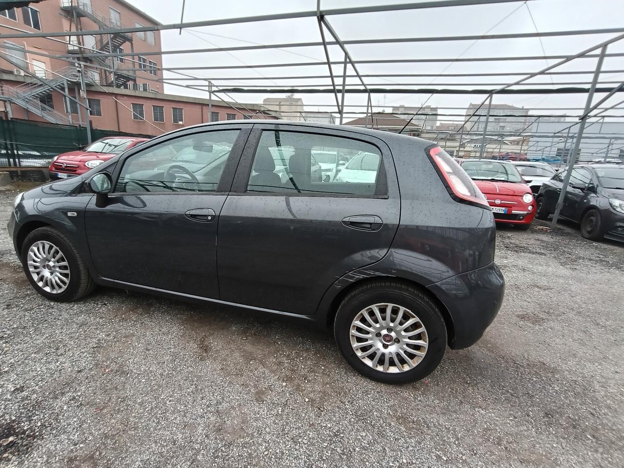 Fiat Punto Evo 1.3 Mjt 85 CV DPF 5 porte S&S Dualogic Dynamic