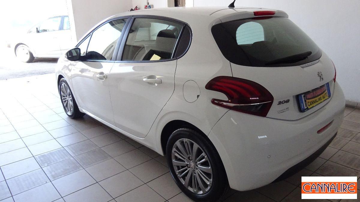 PEUGEOT - 208 - PureTech 82 5p. GPL Active