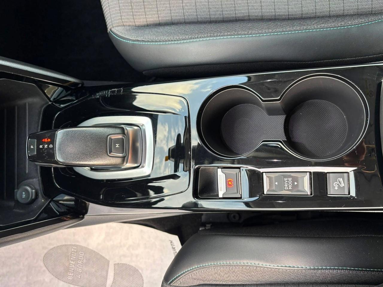 Peugeot 2008 BlueHDi 130 S&S EAT8 Allure
