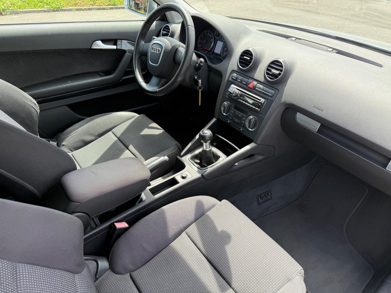 Audi A3 1.6 16V FSI Ambition