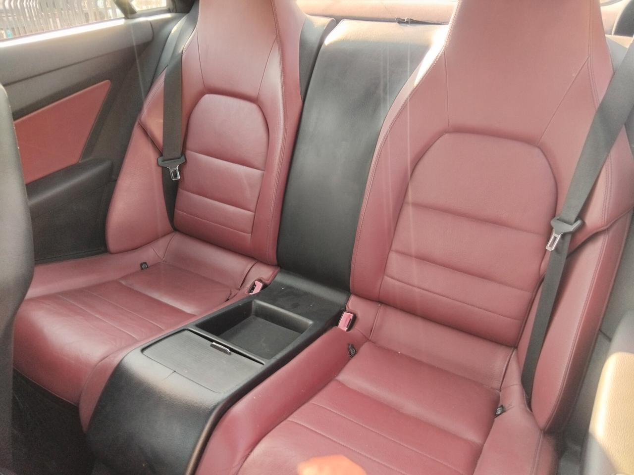 Mercedes-benz E 350 CDI Coupé BlueEFFICIENCY Avantgarde