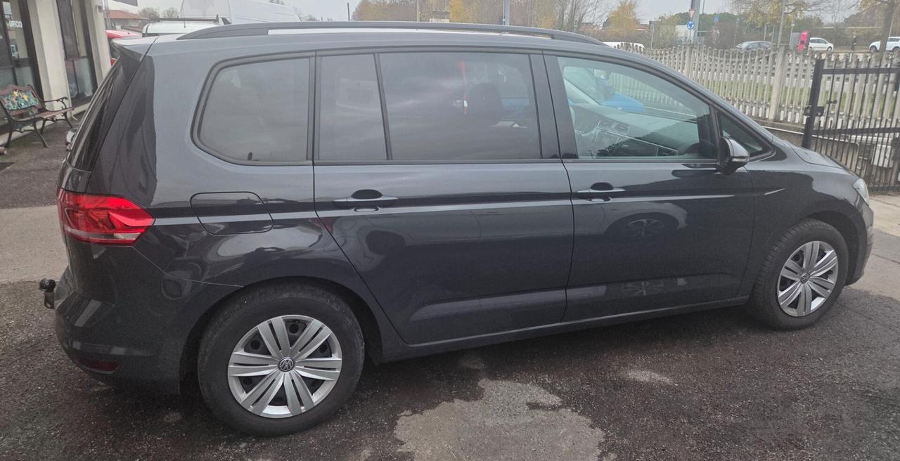 Volkswagen Touran 2.0 TDI 150 CV SCR Comfortline BlueMotion Technology