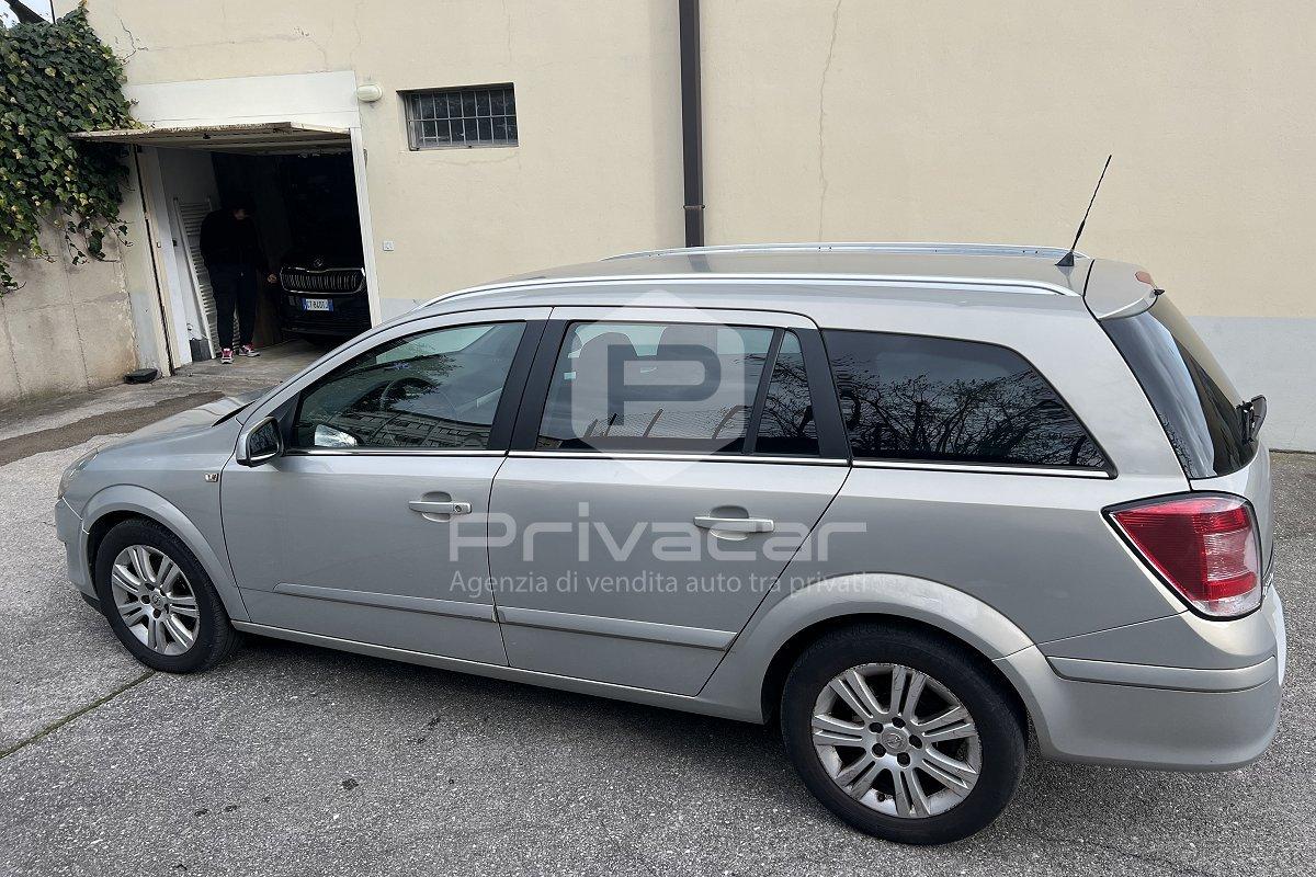 OPEL Astra 1.7 CDTI 101CV Station Wagon Cosmo