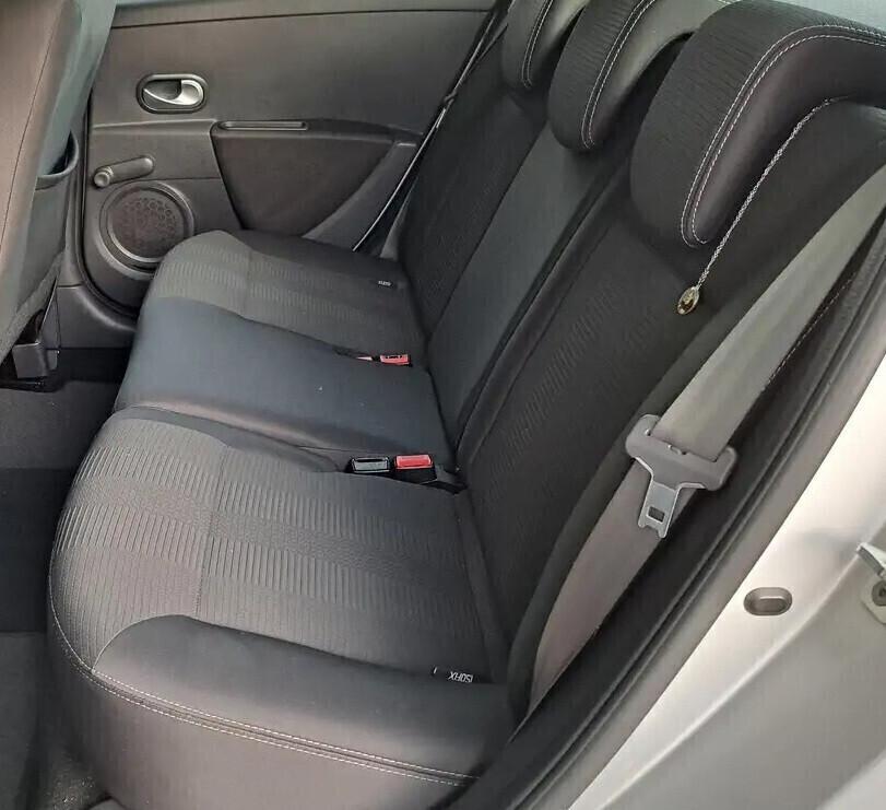 Renault Clio 1.2 16V