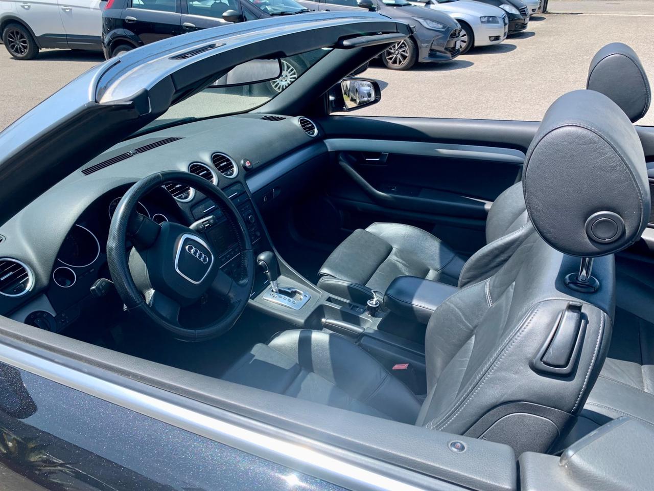 Audi A4 Cabriolet 2.0 16V TFSI multitronic S-Line