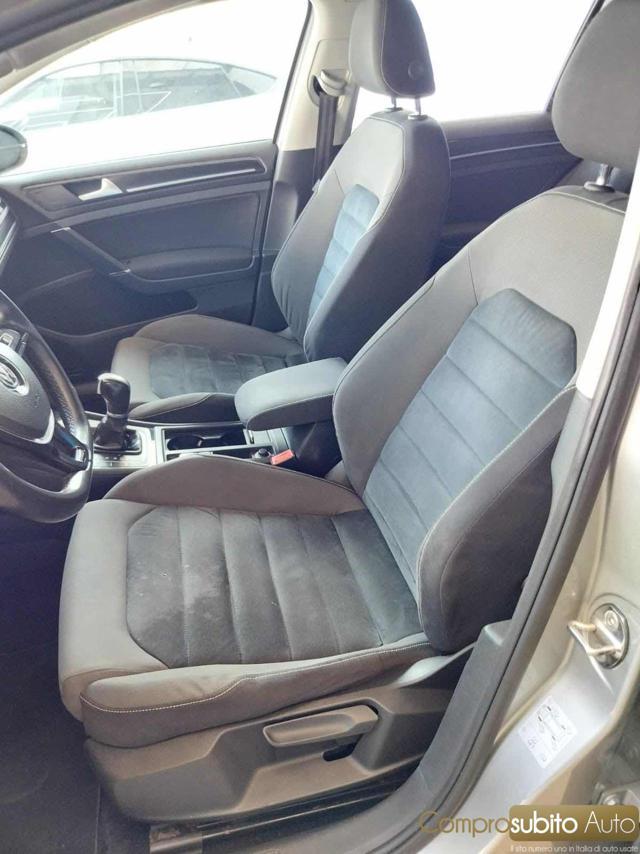 VOLKSWAGEN Golf 1.6 TDI 110 CVDSG Highline ( Garanzia 12 Mesi)