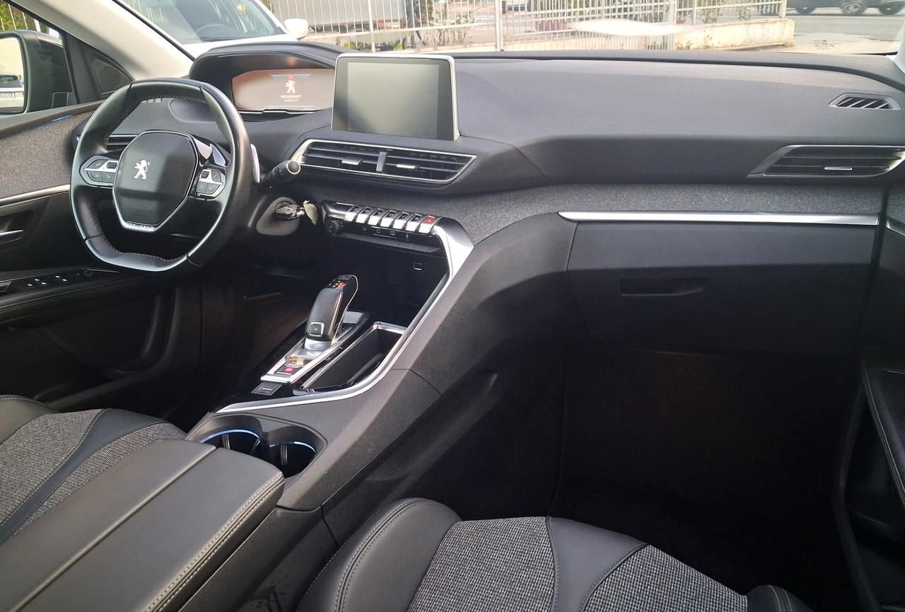 Peugeot 5008 BlueHDi 130 S&S Allure