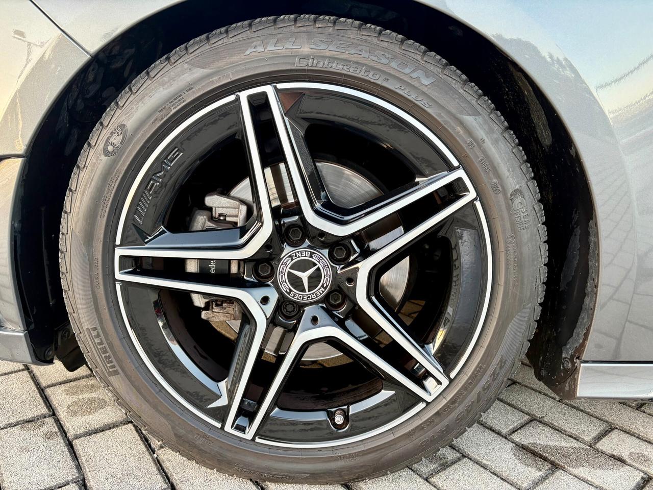 Mercedes-benz B 180 d Automatic Premium Pack AMG