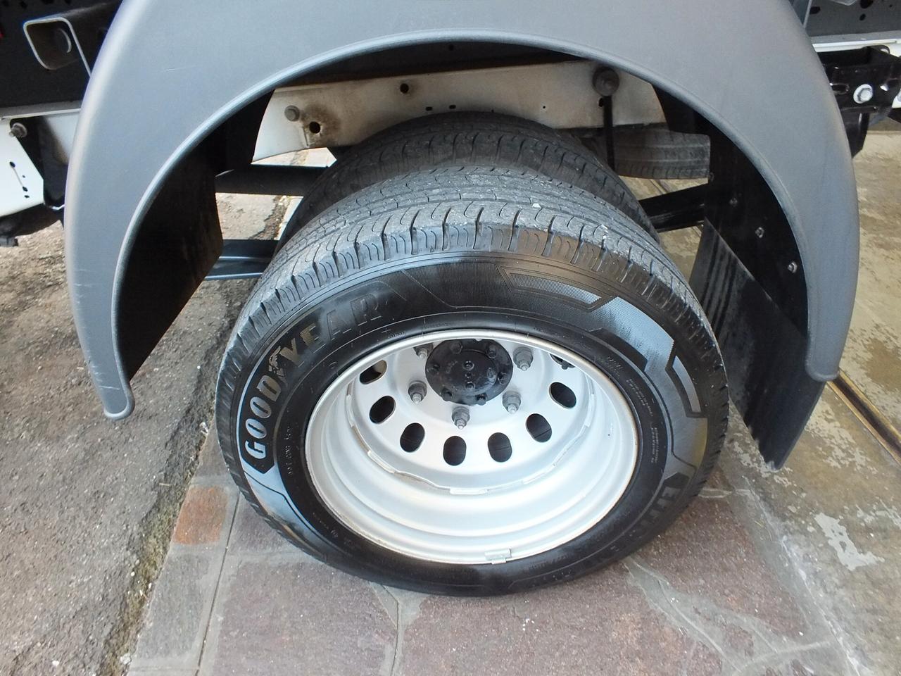 FORD TRANSIT 2.0T DCi 130CV RIBALTABILE TRILATERALE