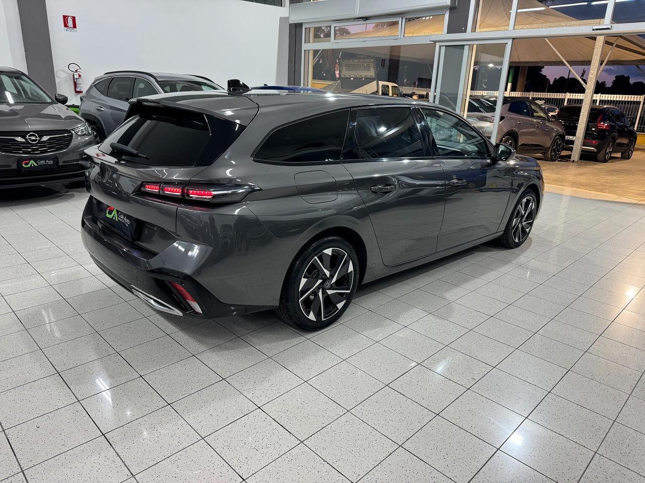 308 HDi 130cv EAT8 Allure Pack SUPER BELLA