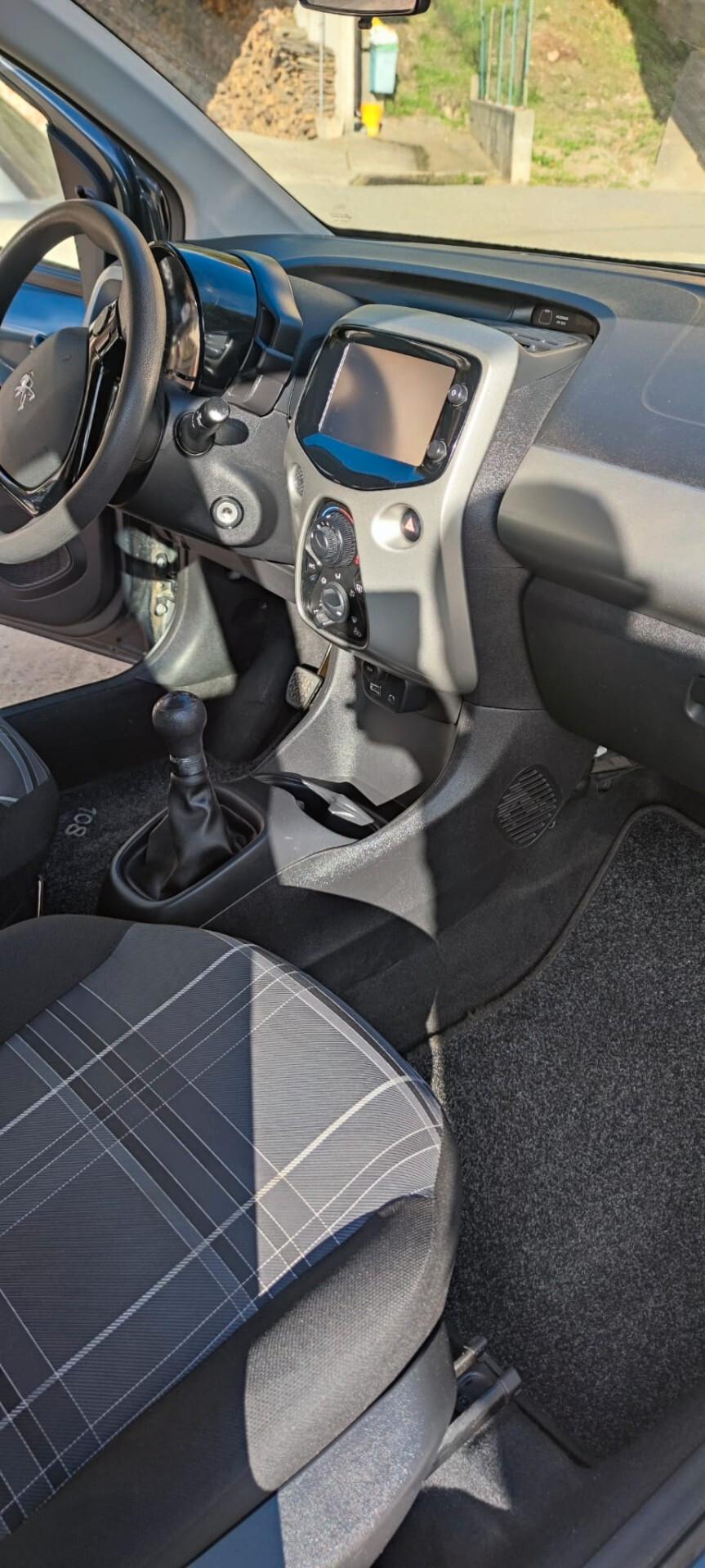 Peugeot 108 VTi 68 5 porte Active TOP!