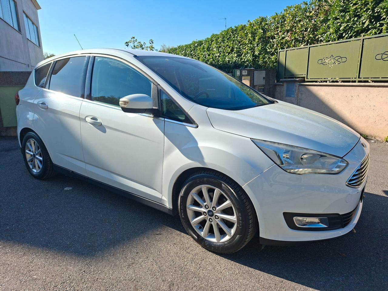 Ford C-Max 1.0 BENZINA / EURO 6B / DA NEOPATENTATI