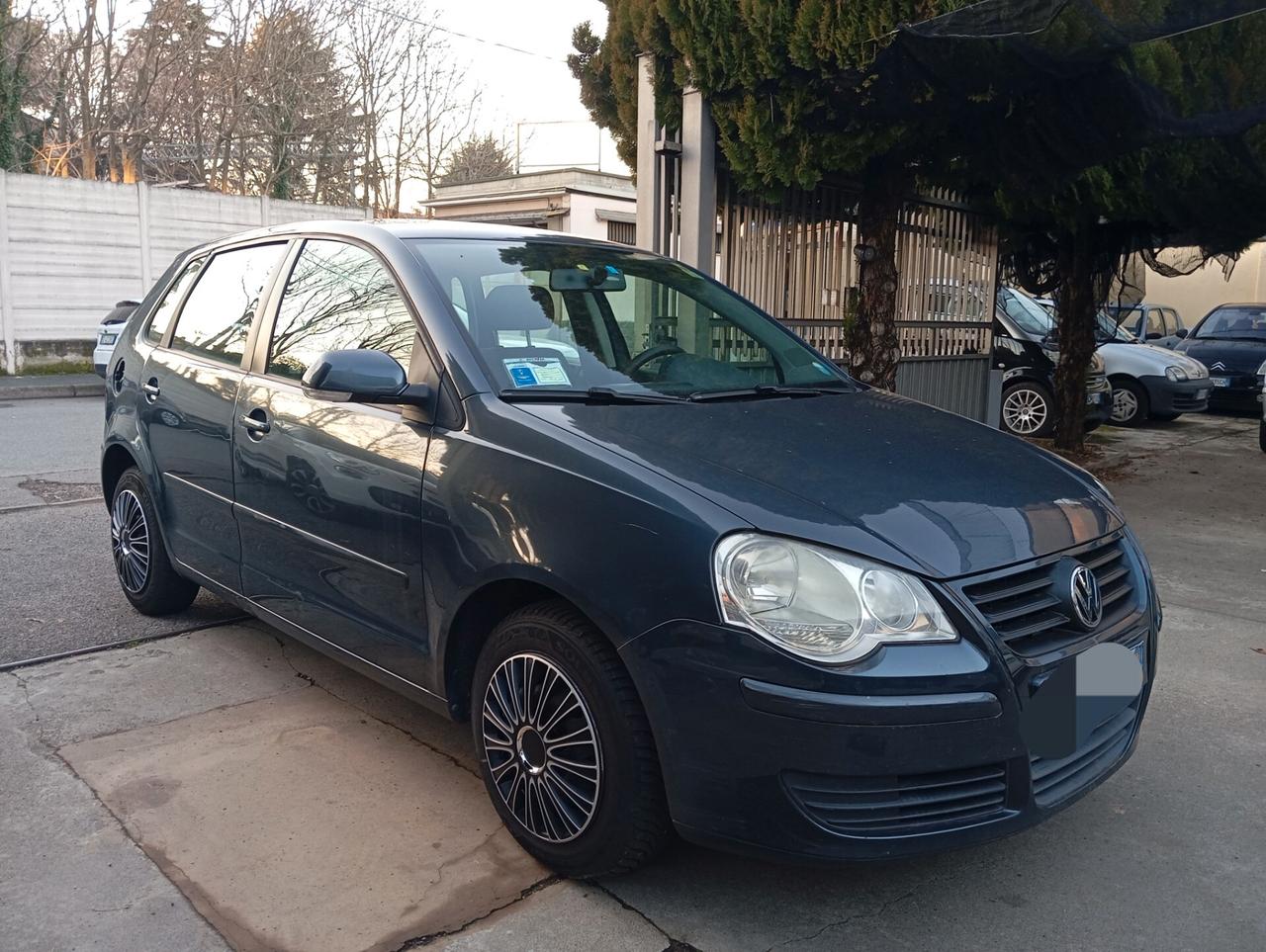 Volkswagen Polo 1.4/80CV 16V 5p neopatentati