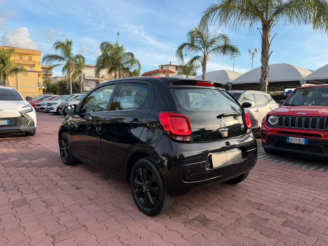 Citroen C1 PureTech 82 5 porte Shine