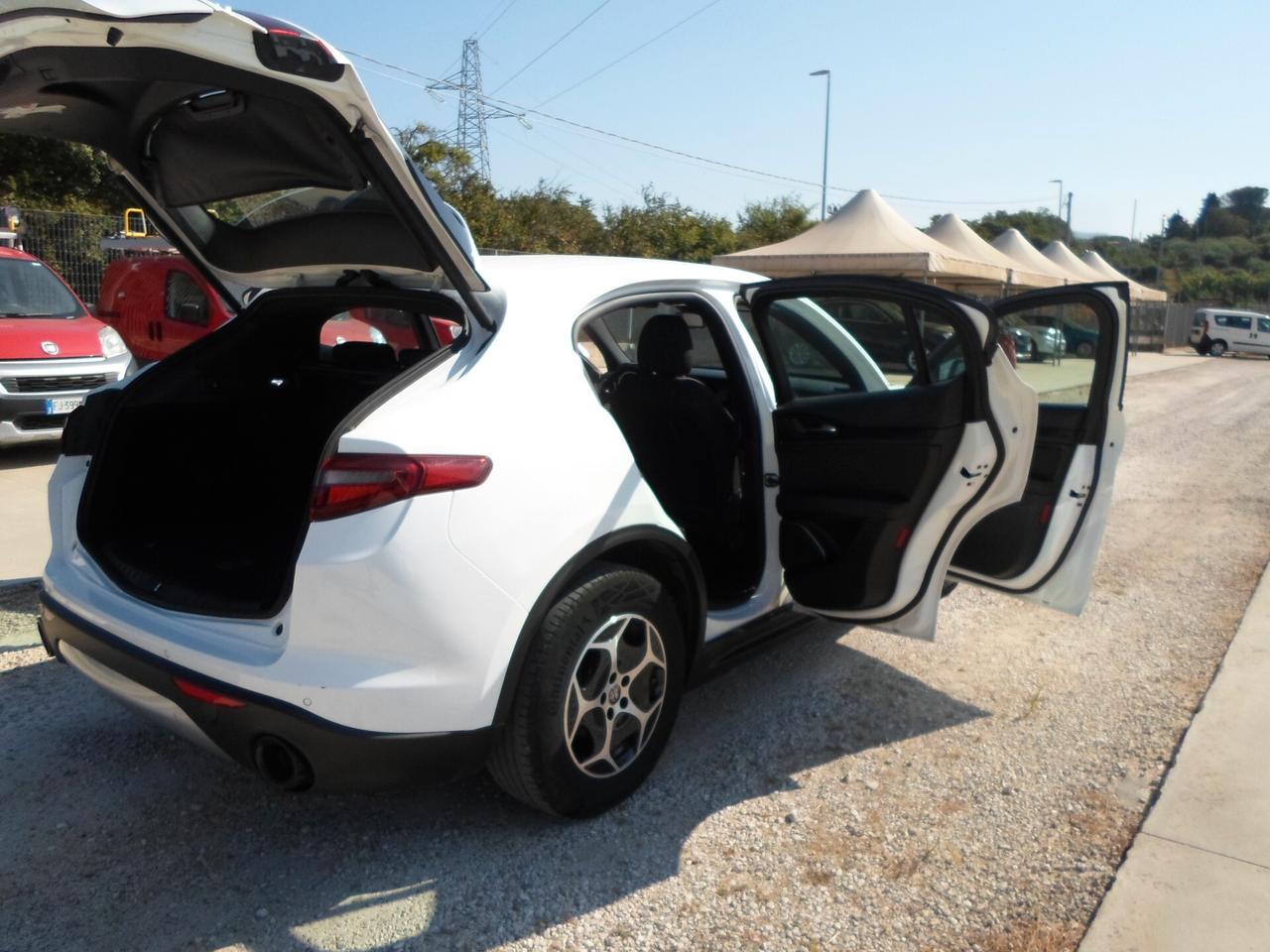 Alfa Romeo Stelvio 2.2 Turbodiesel 190 CV AT8 Q4 Super Business