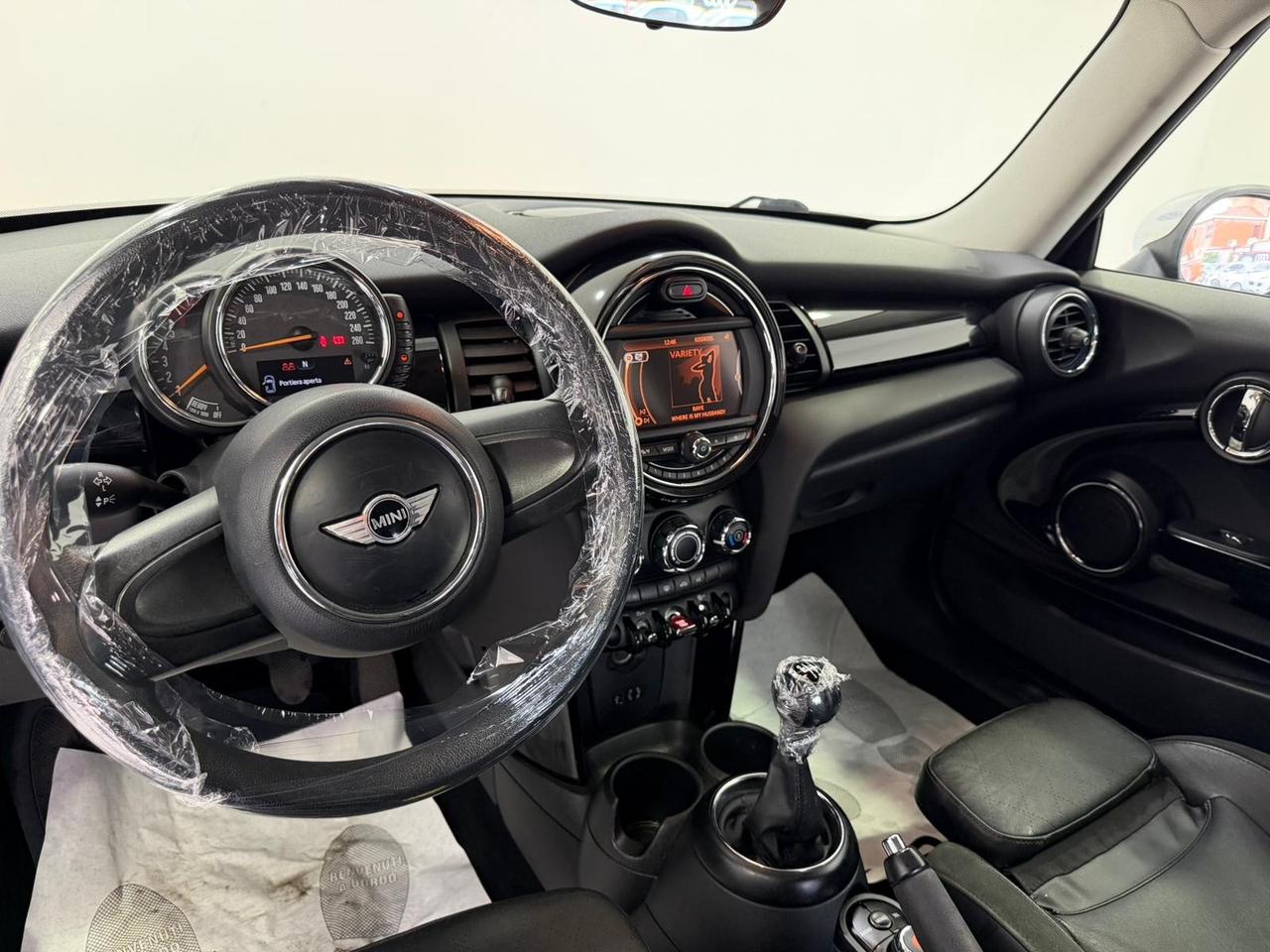 Mini 1.5 Cooper D 5 porte-GARANTITA-2015