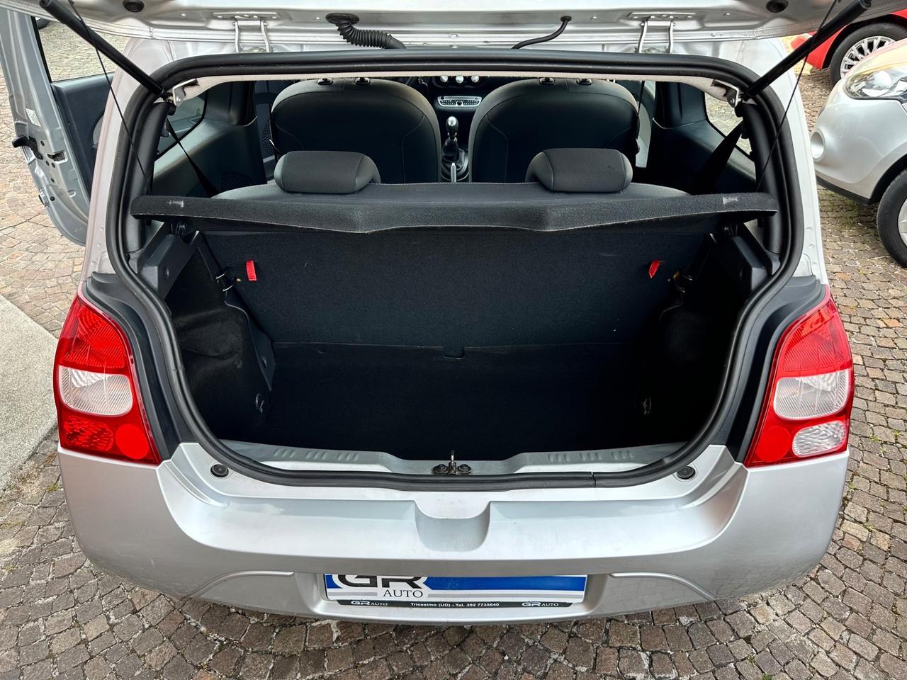 Renault Twingo 1.2Bz 75Cv - Neopatentati