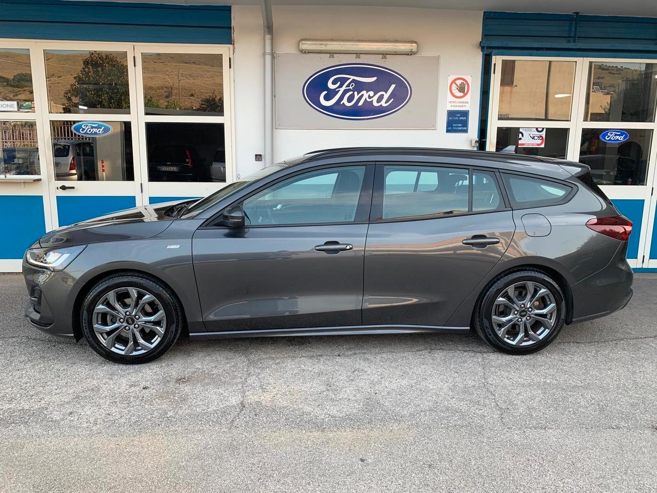 Ford Focus 1.5 EcoBlue 120 CV automatico SW ST-Line