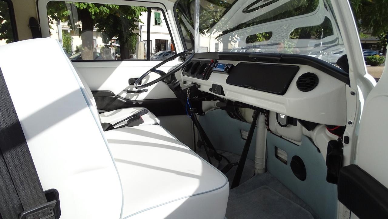 Volkswagen T2 1974 9 Posti