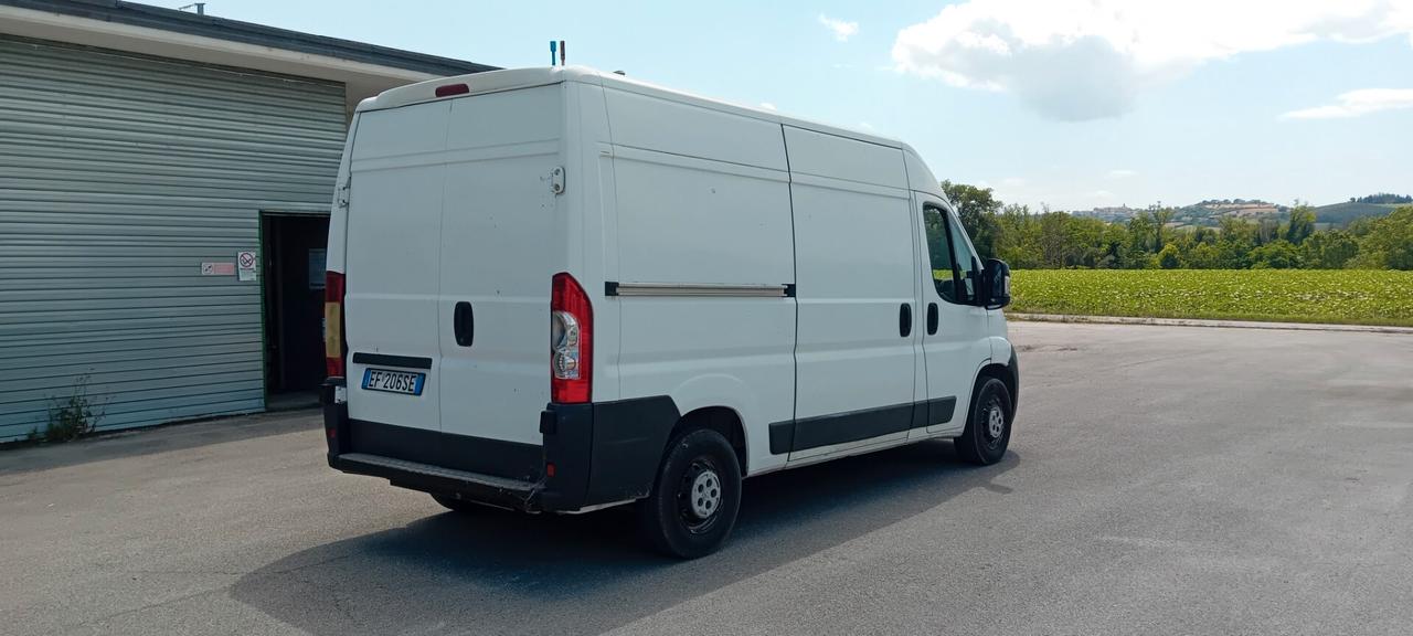 Peugeot Boxer 330 2.2 DIESEL E METANO