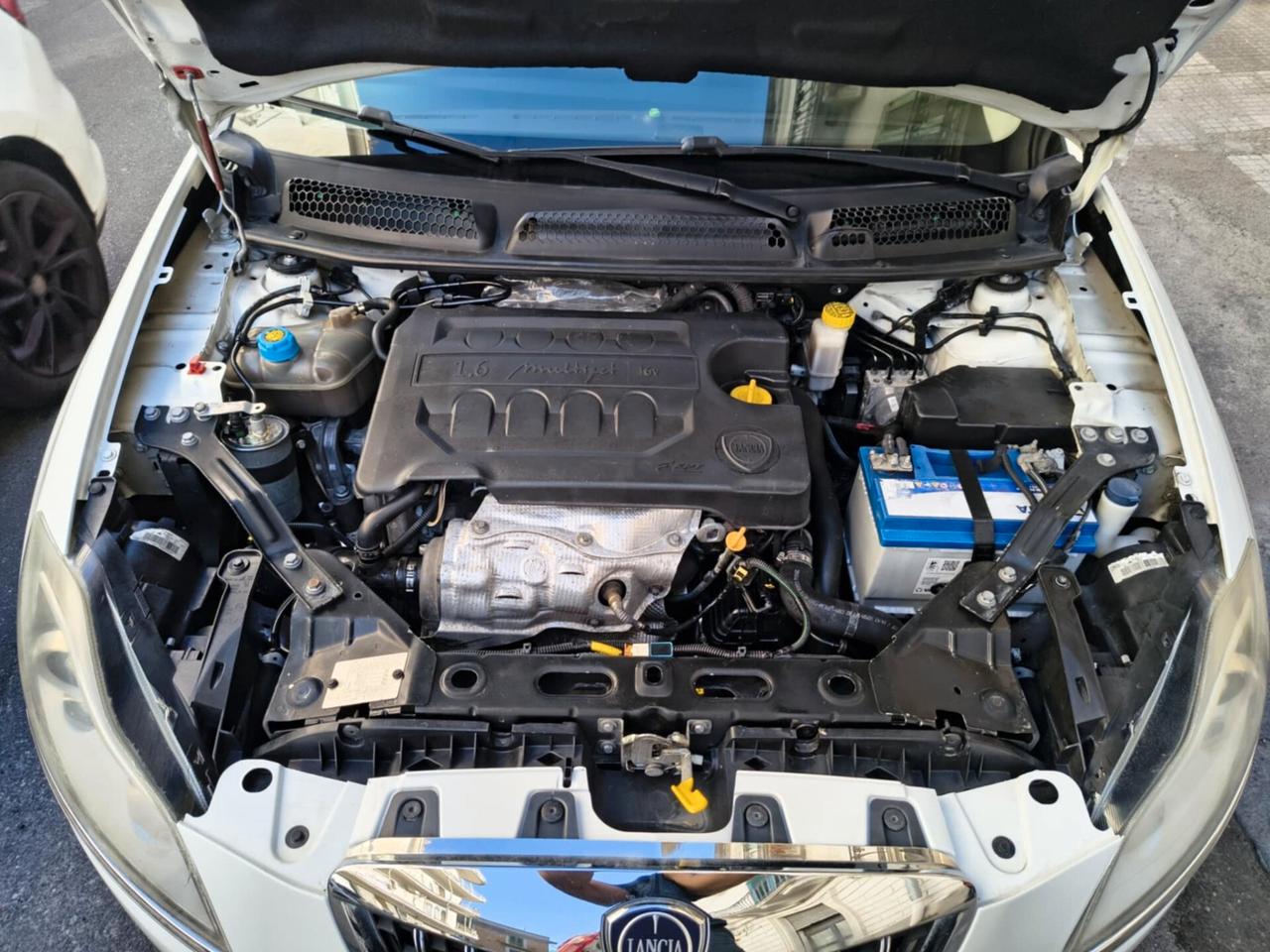 Lancia Delta 1.6 MJT DPF Selectronic Platino