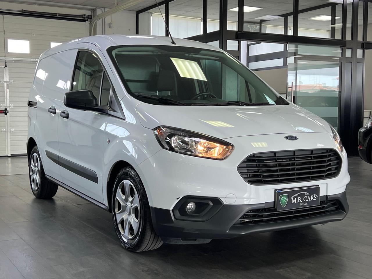 Ford Transit Courier 1.5 tdci + IVA