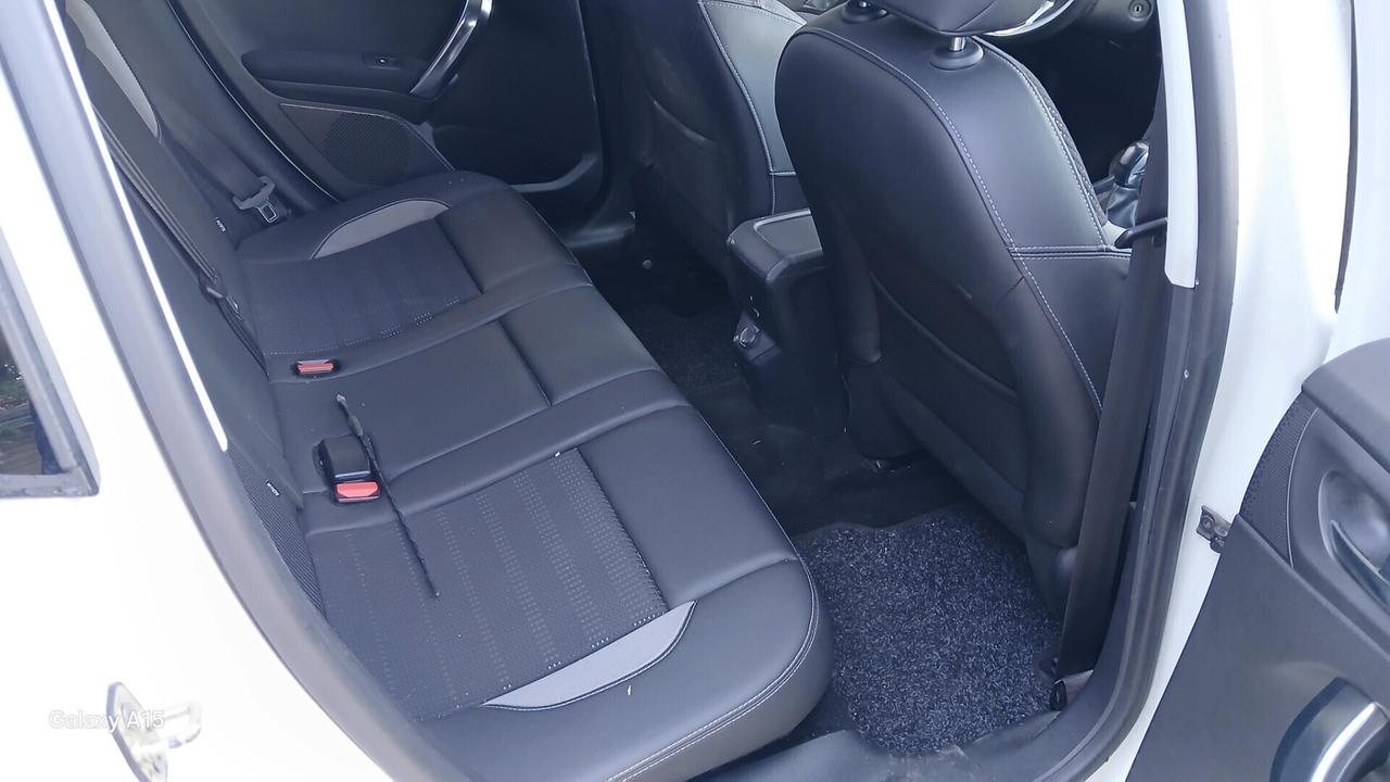 Peugeot 2008 1.2 VTi 82CV Allure