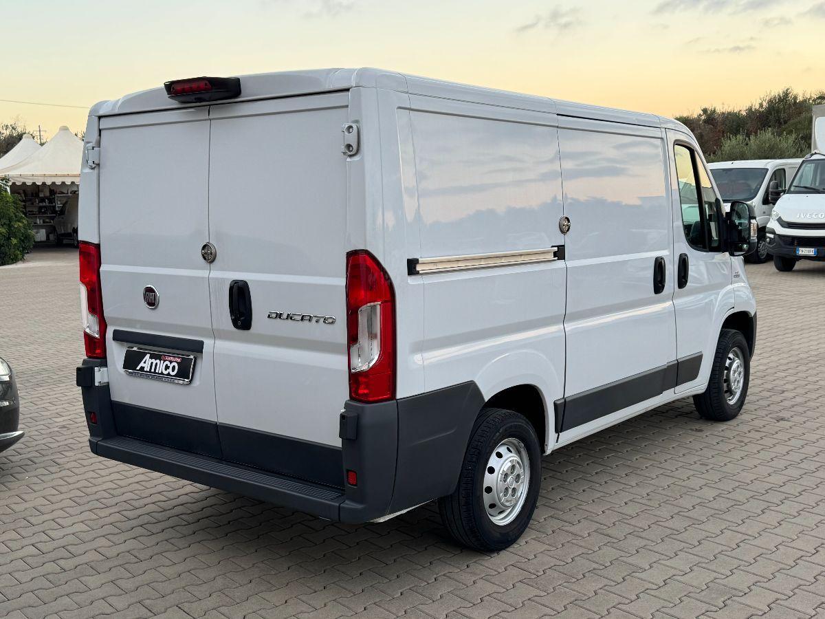 FIAT Ducato Fugone Corto tetto basso Mjet 2015