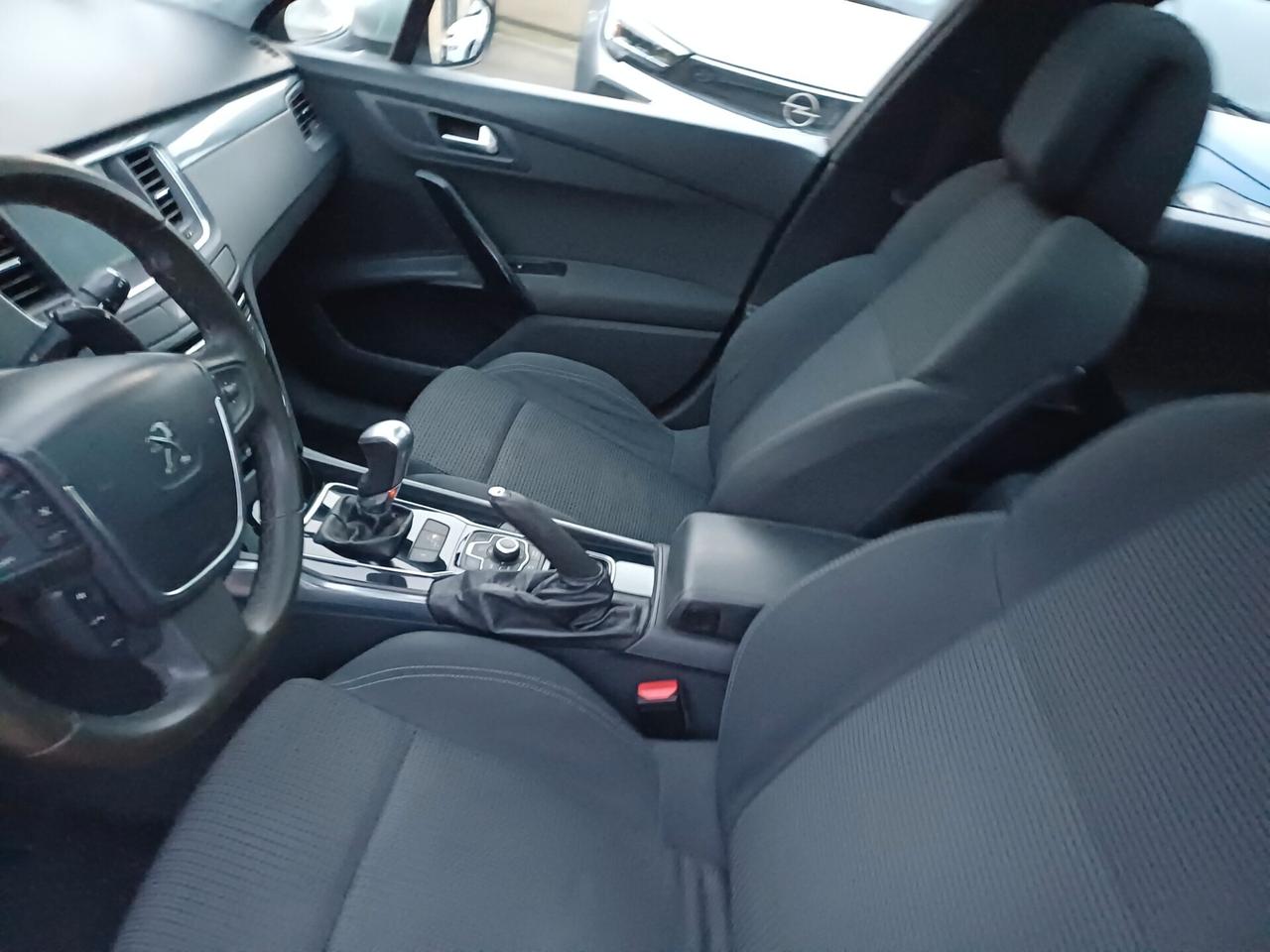 Peugeot 508 1.6 e-HDi 115CV SW (TETTO PANORAMICO)