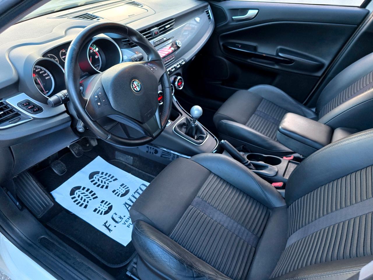 ALFA GIULETTA 1.6 M-JET EXCLUSIVE 2013 NUOVISSIMA