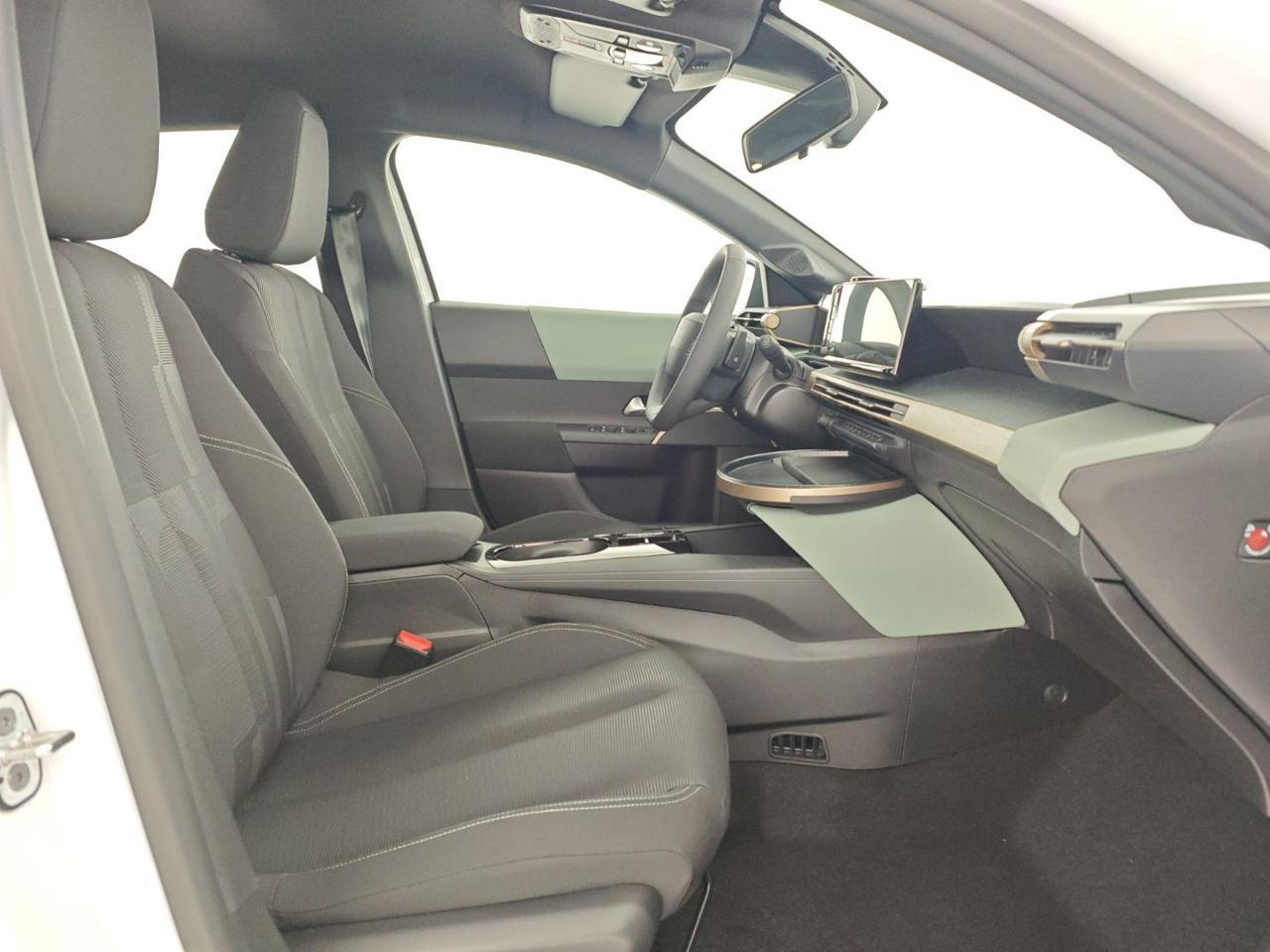 LANCIA Ypsilon Hybrid e-DCT