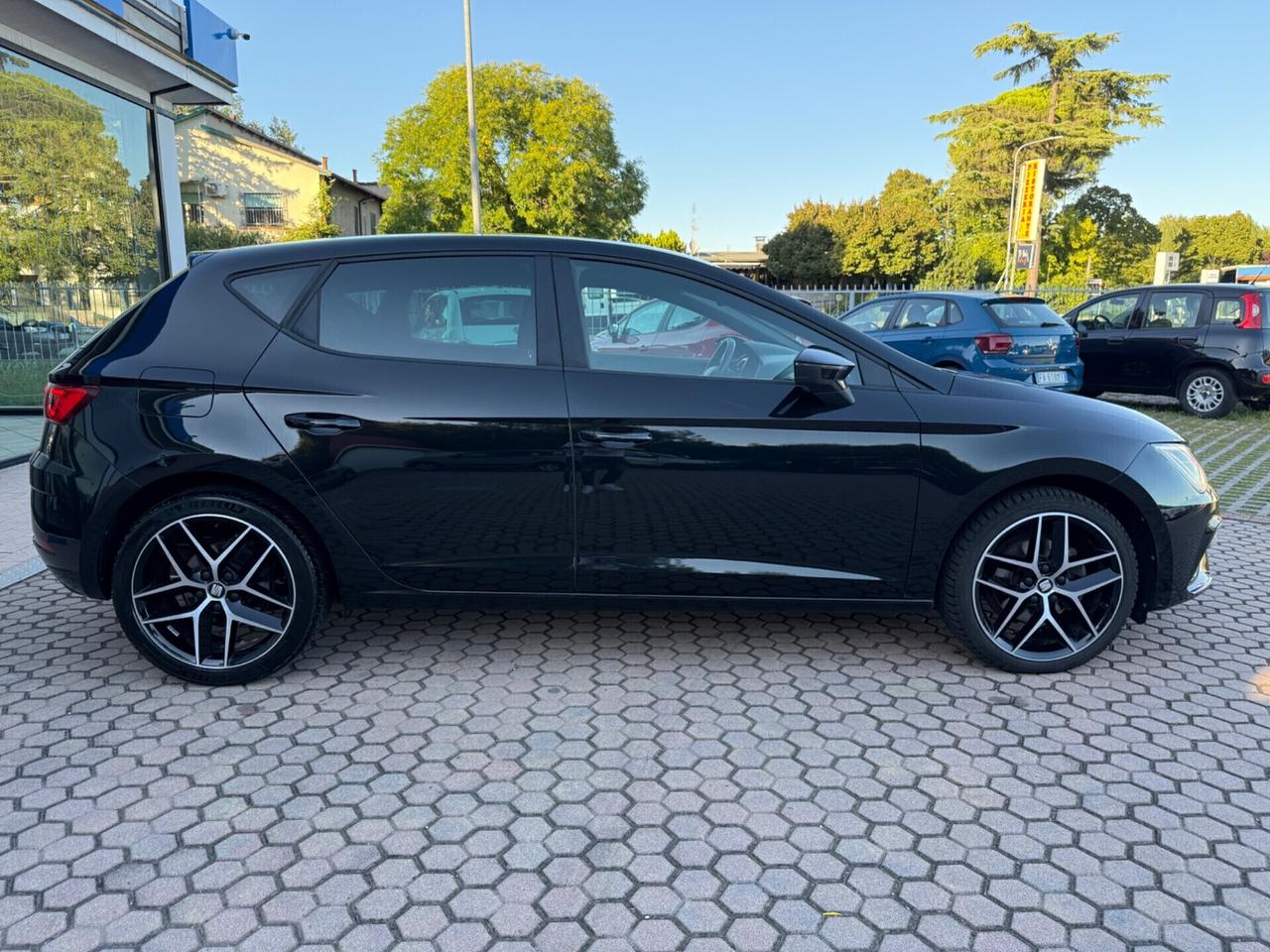 Seat Leon 1.5 TGI DSG 5p. FR