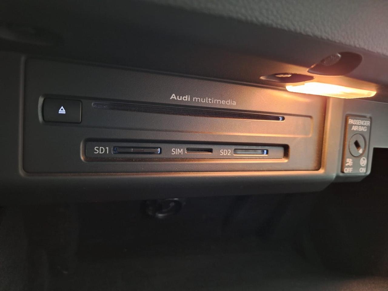 Audi A4 Avant 2.0 TDI 150CV Ultra S-tronic Sport