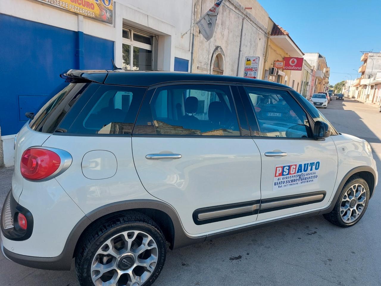 FIAT 500L 1.6 MJT TREKKING TOP BICOLORE TETTO PANORAMICO NAVI STRAFULL