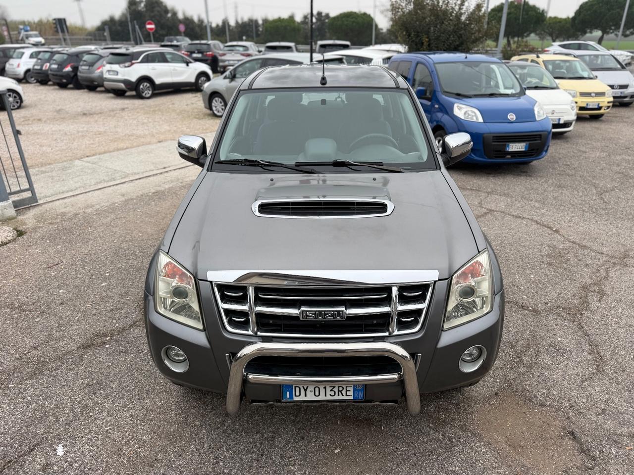 Isuzu D-Max 3.0 TD cat Crew Cab 4WD Pup. LS Aut. EU4