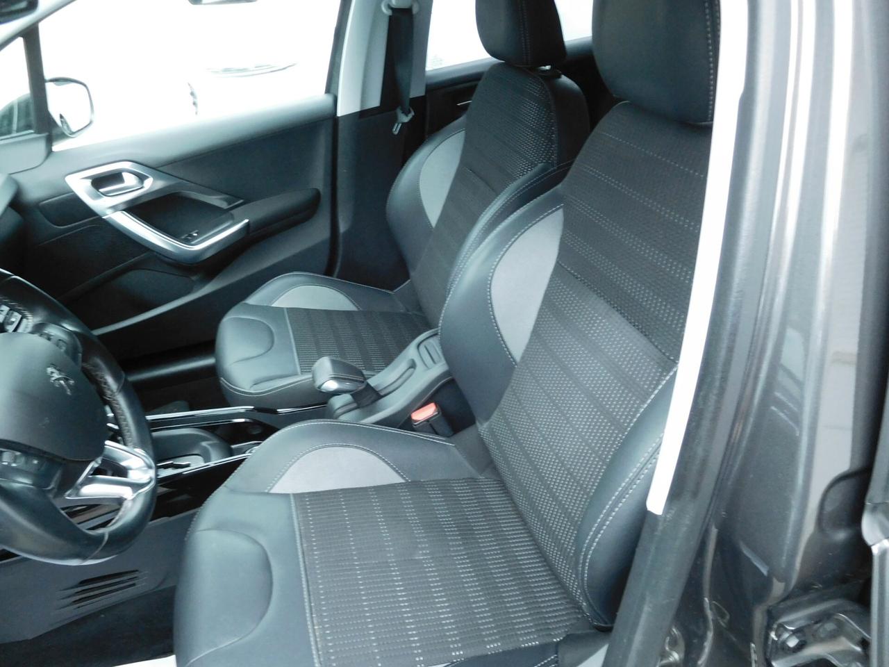 Peugeot 2008 BlueHDi 120 EAT6 S&S Allure