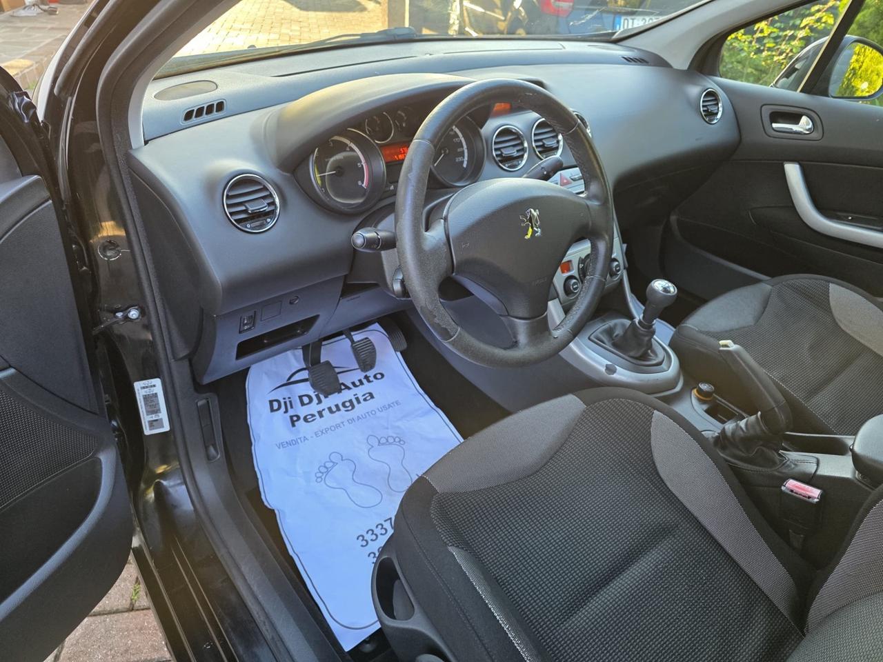 Peugeot 308 1.6 HDi 110CV 5p. Tecno (6 Marce)