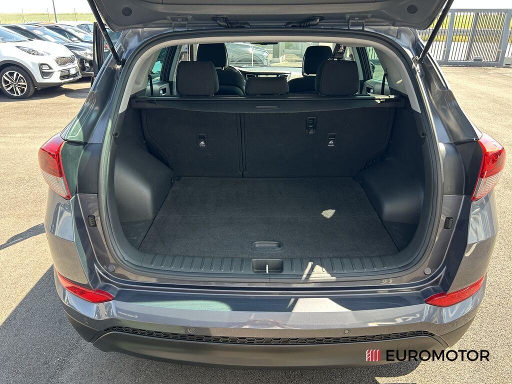 Hyundai Tucson 1.7 CRDi Xpossible 2WD