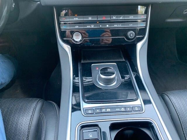 JAGUAR XF Sportbrake 2.0d 180cv 4WD PRESTIGE FULL OPT