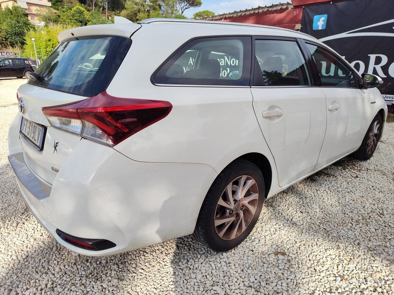 Toyota Auris Touring Sports 1.8 Hybrid Active