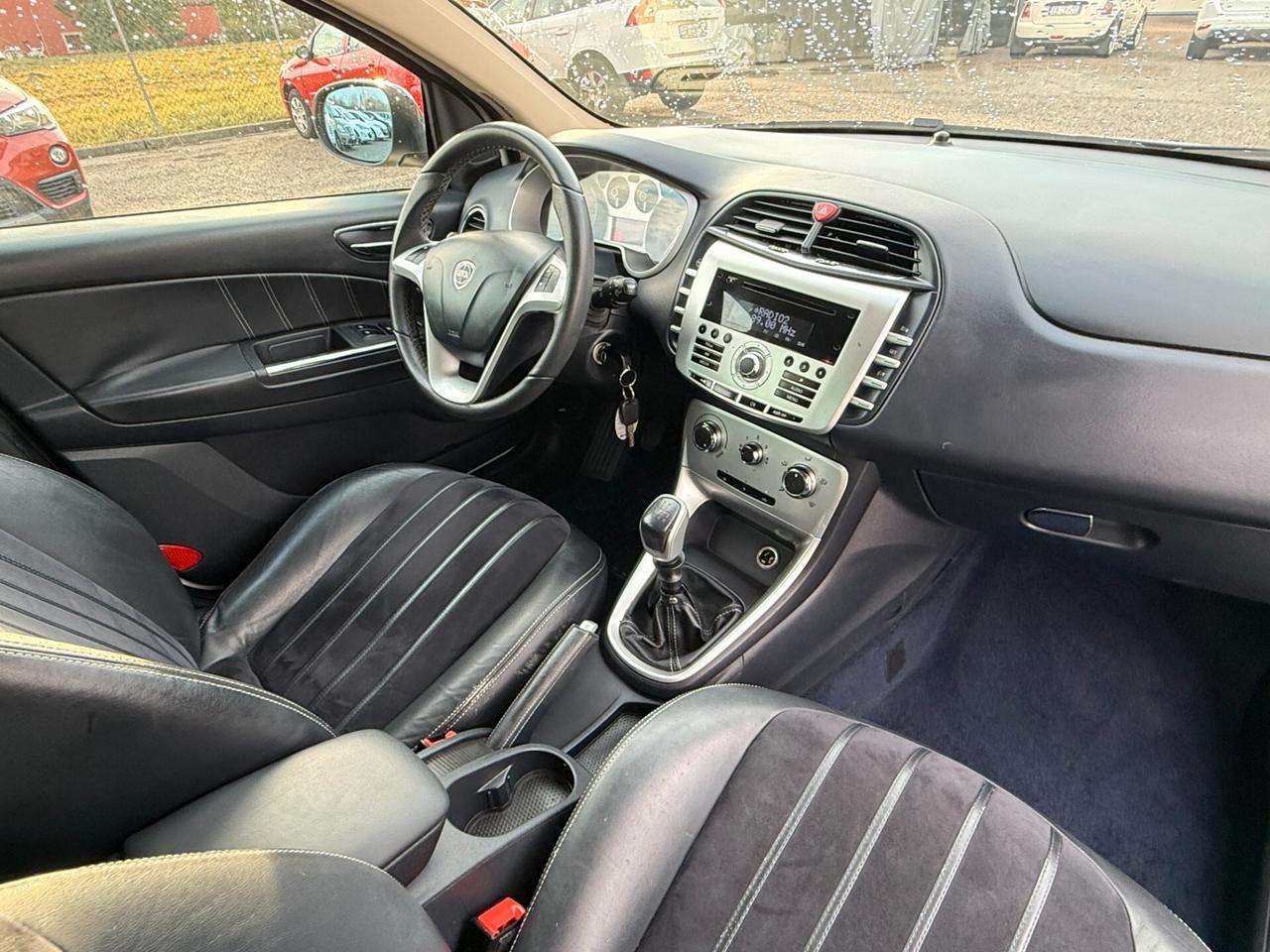 Lancia Delta 1.6 MJT DPF Argento